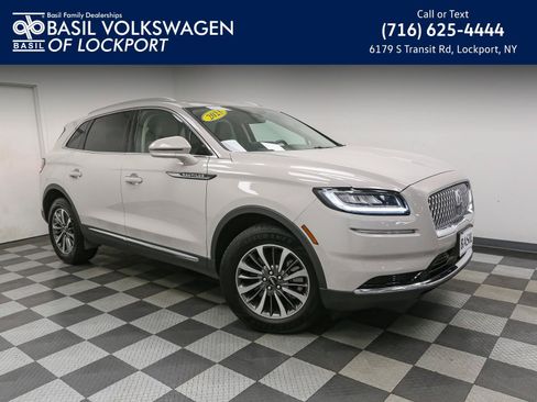 Used 2023 Lincoln Nautilus AWD w/ Premium Package image 1