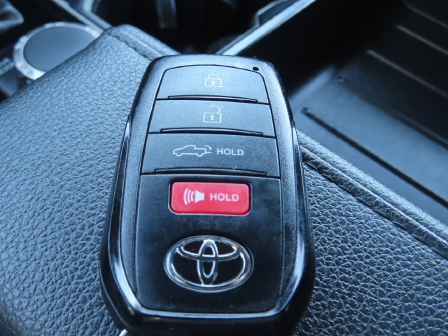 Used 2025 Toyota Tundra SR5 AWD/4WD image 38
