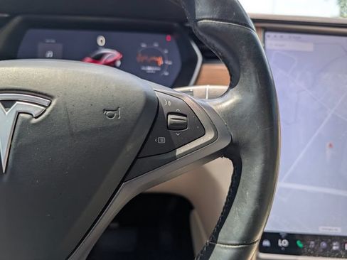 Used 2021 Tesla Model X Long Range AWD/4WD image 22