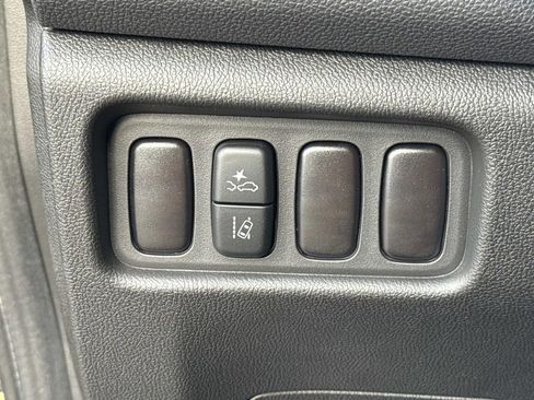 Used 2025 Mitsubishi Outlander Sport ES image 37