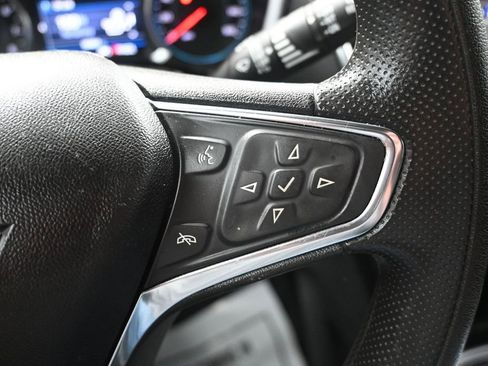 Used 2020 Chevrolet Equinox LT AWD/4WD image 25