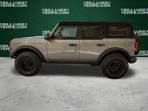Used 2021 Ford Bronco Black Diamond AWD/4WD image 12