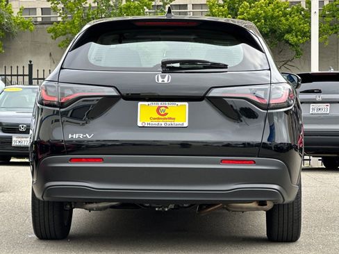 Used 2024 Honda HR-V LX image 5