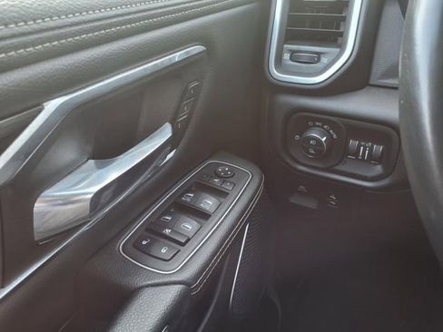 Used 2023 RAM 1500 Laramie image 12