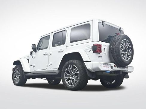 Used 2024 Jeep Wrangler High Altitude AWD/4WD image 36