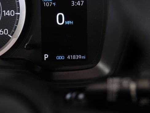 Used 2020 Toyota Corolla LE FWD image 18
