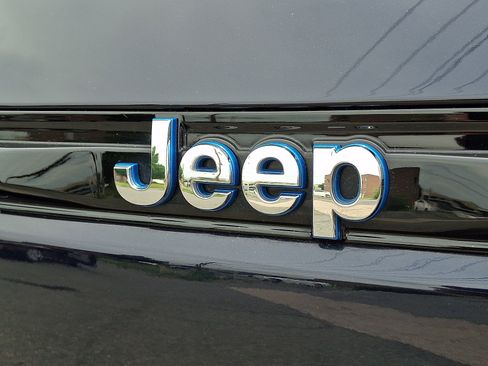 Used 2024 Jeep Grand Cherokee Limited 4xe AWD/4WD image 30