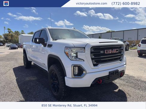 Used 2022 GMC Sierra 1500 AT4 w/ AT4 Preferred Package image 1