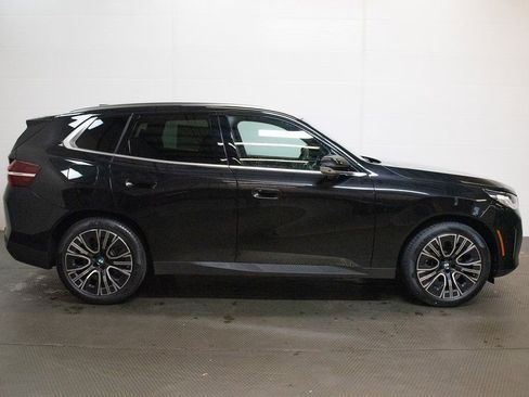 New 2026 BMW X3 xDrive30 w/ Premium Package image 3