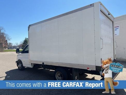 Used 2019 Chevrolet Express 3500 w/ Power Convenience Package image 2