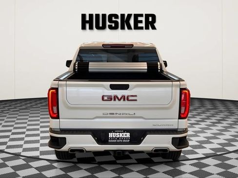 Certified 2022 GMC Sierra 1500 Denali w/ Denali Premium Package AWD/4WD image 8