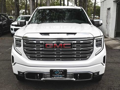 Used 2023 GMC Sierra 1500 Denali w/ Denali Reserve Package AWD/4WD image 2