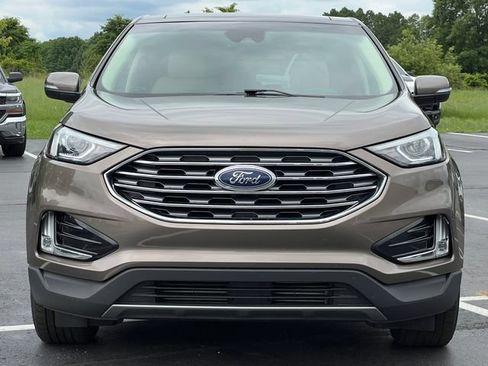 Used 2019 Ford Edge SEL w/ Equipment Group 201A AWD/4WD image 36
