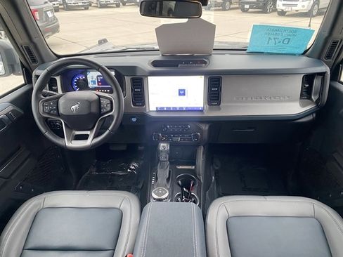 Certified 2024 Ford Bronco Outer Banks image 6