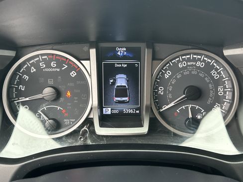 Used 2023 Toyota Tacoma SR5 image 27