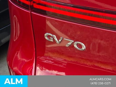 Used 2023 Genesis GV70 2.5T w/ Advanced Package AWD/4WD image 15