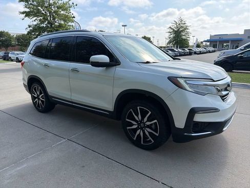 Used 2019 Honda Pilot Elite image 7