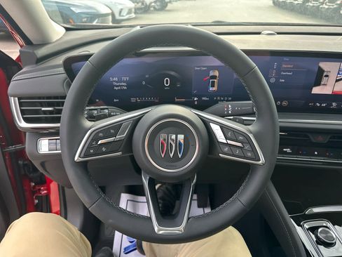 New 2025 Buick Envision Preferred image 16