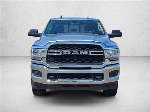 Used 2019 RAM 2500 Tradesman AWD/4WD image 2