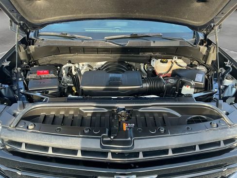 Used 2021 Chevrolet Silverado 1500 LT Trail Boss w/ Bed Protection Package image 18