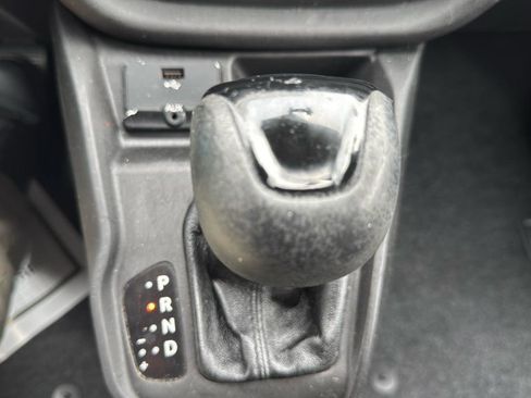 Used 2015 RAM ProMaster City Tradesman SLT w/ Rear Back-up Camera Group image 26