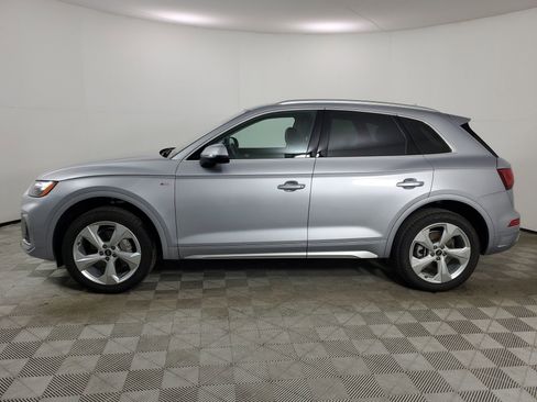 Certified 2024 Audi Q5 2.0T Premium Plus image 6
