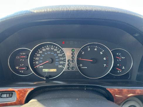 Used 2003 Toyota Land Cruiser AWD/4WD image 16