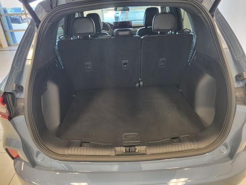 Used 2024 Ford Escape ST-Line w/ Tech Pack #1 AWD/4WD image 10