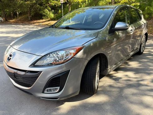 Used 2010 MAZDA MAZDA3 s Sport FWD image 3