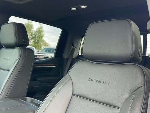 New 2026 GMC Sierra 1500 Denali AWD/4WD image 15