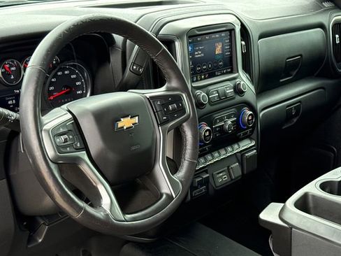 Used 2021 Chevrolet Silverado 1500 LT w/ Texas Edition Plus AWD/4WD image 17