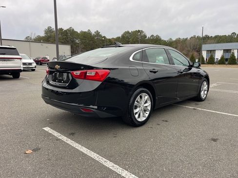Used 2024 Chevrolet Malibu LT image 5