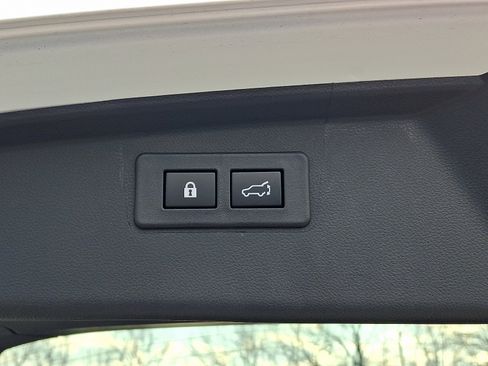 Certified 2025 Subaru Outback Premium w/ Popular Package #1A image 43