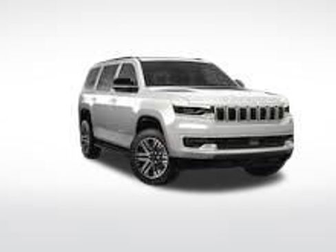 Used 2025 Jeep Wagoneer 4WD image 1