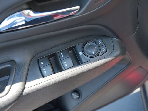 Certified 2022 Chevrolet Equinox LT AWD/4WD image 16