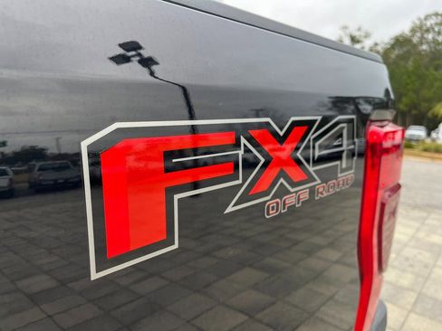 Used 2020 Ford F250 Platinum image 13