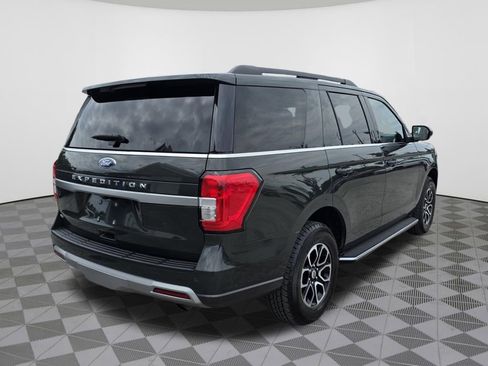 Used 2023 Ford Expedition XLT AWD/4WD image 10