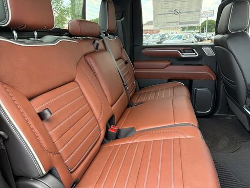 New 2026 GMC Sierra 2500 Denali Ultimate AWD/4WD image 23