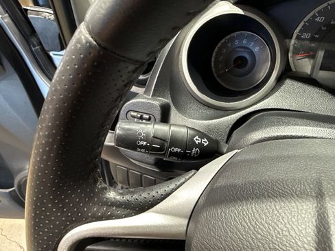 Used 2009 Honda Fit Sport image 94