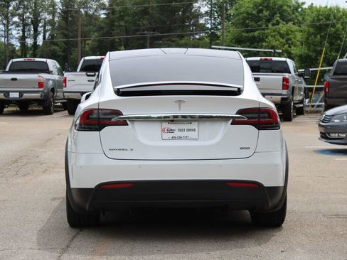 Used 2016 Tesla Model X 90D AWD/4WD image 7