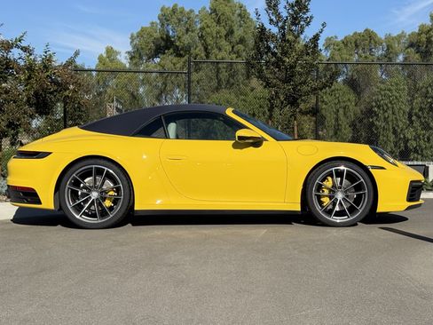 Certified 2021 Porsche 911 Carrera image 8