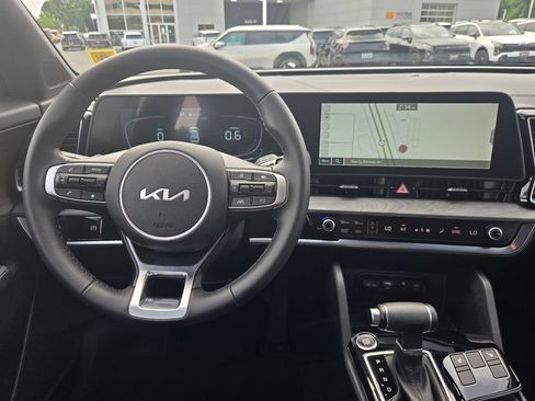 Used 2024 Kia Sportage X-Line AWD/4WD image 13