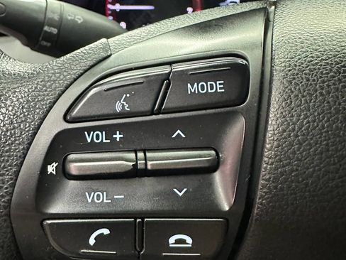 Used 2019 Hyundai Veloster 2.0 FWD image 16