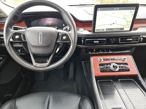 Used 2024 Lincoln Aviator Reserve image 13