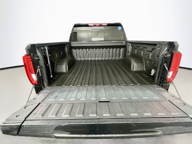 Used 2024 GMC Sierra 1500 Denali w/ Technology Package AWD/4WD image 35