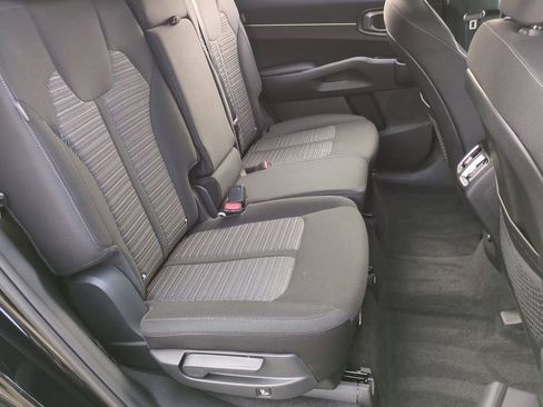 New 2026 Kia Sorento LX FWD image 33