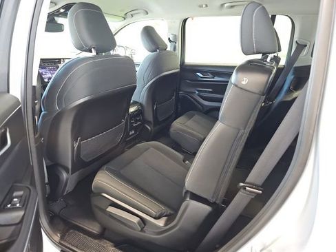 Certified 2023 Jeep Grand Cherokee L Laredo image 13