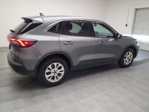 Used 2023 Ford Escape Active image 10