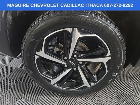 Used 2023 Chevrolet TrailBlazer RS w/ Convenience Package AWD/4WD image 13
