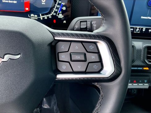 Used 2024 Ford Mustang Coupe image 21